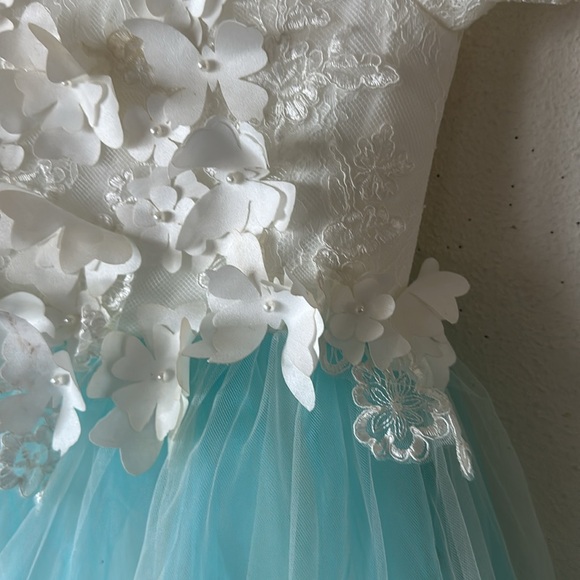 White $Blue Floral Tulle Dress with lace,    Appliqués rhinestones and p… - Picture 4 of 9